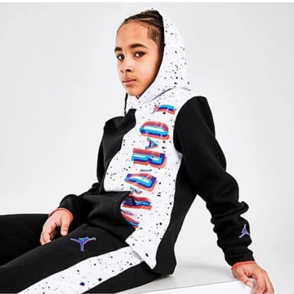 Jordan Kids' Space Glitch Colorblock Pullover Hoodie. Size 8 - 10 years - Picture 3 of 12
